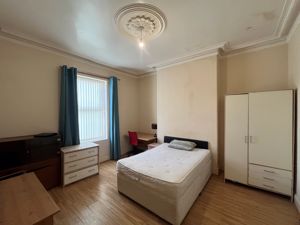 Photo 6- click for photo gallery